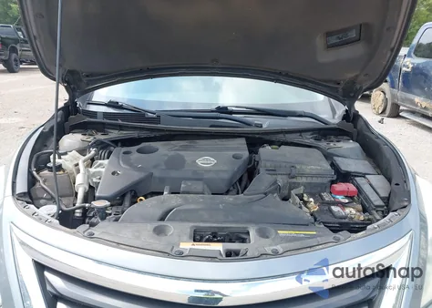 2015 Nissan Altima 2.5 S z USA, uszkodzony, nr VIN 1N4AL3AP5FC495608